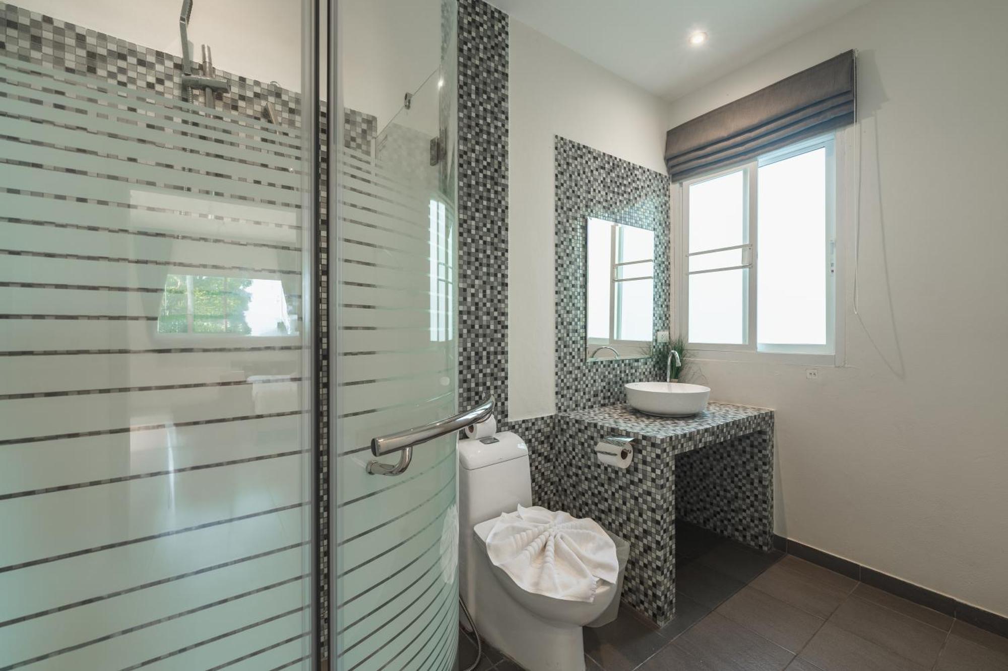 Grand 5Br Pool Villa Sea La Vie Rawai Eksteriør bilde
